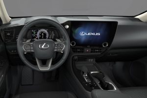 Lexus NX 2022 interni