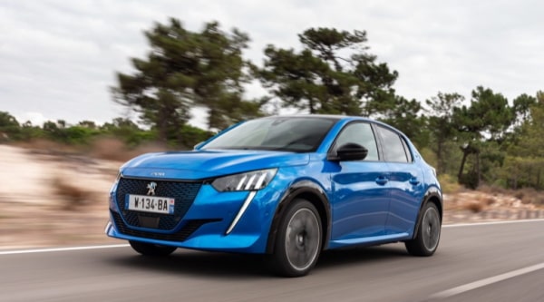 Peugeot 208 elettrica noleggio a lungo termine