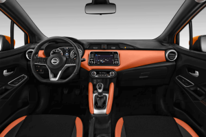 Nissan Micra interni