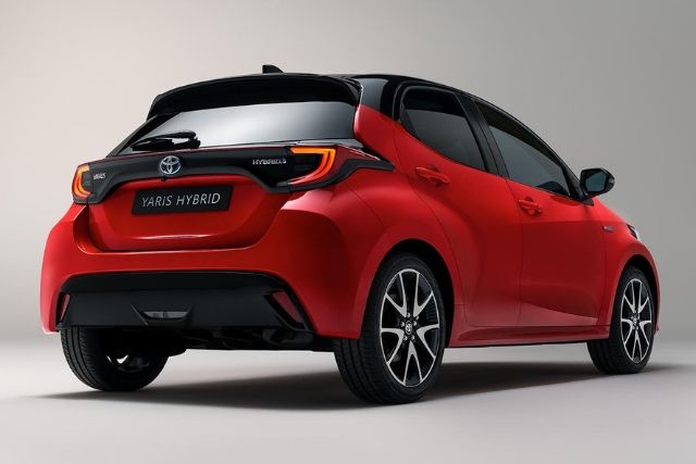 Toyota Yaris 2020: Esterno posteriore