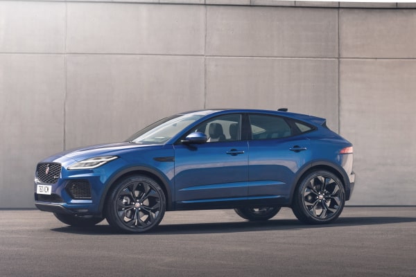 nuova jaguar e-pace dimensioni