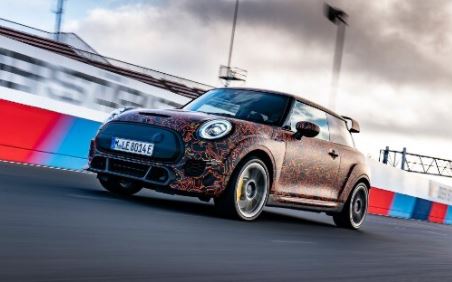 nuova mini 2022 mini jcw