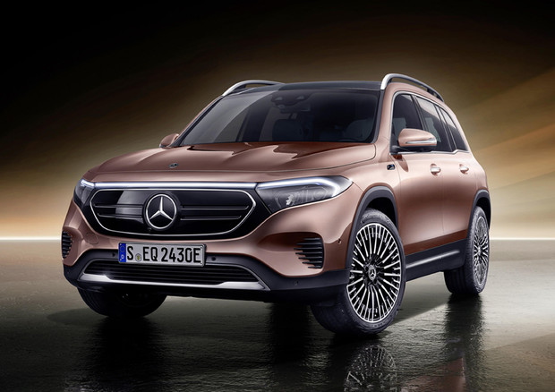 nuove-auto-2022-mercedes-eqb