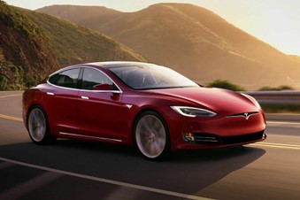 tesla model s auto elettriche con maggiore autonomia