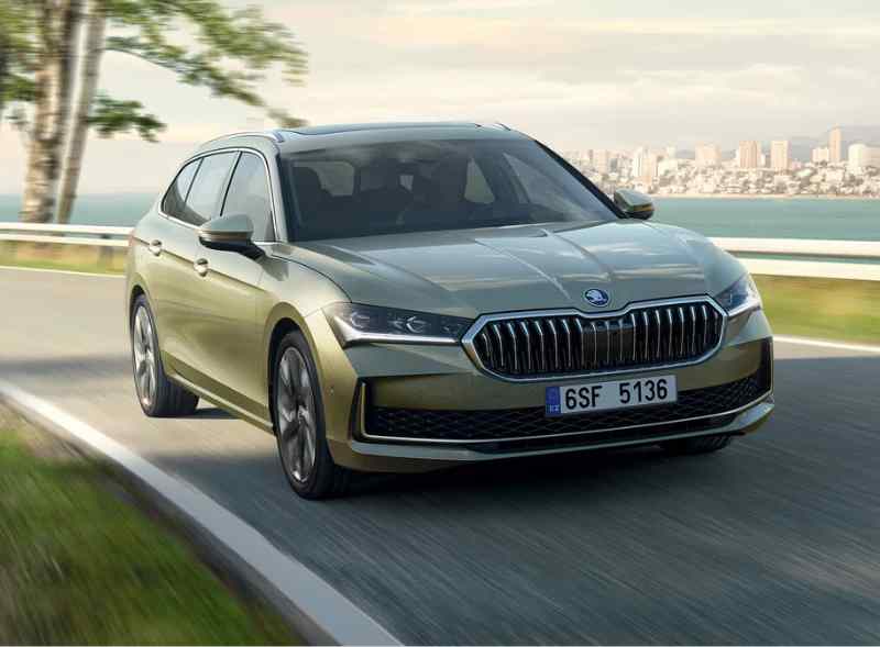 Skoda Superb station wagon