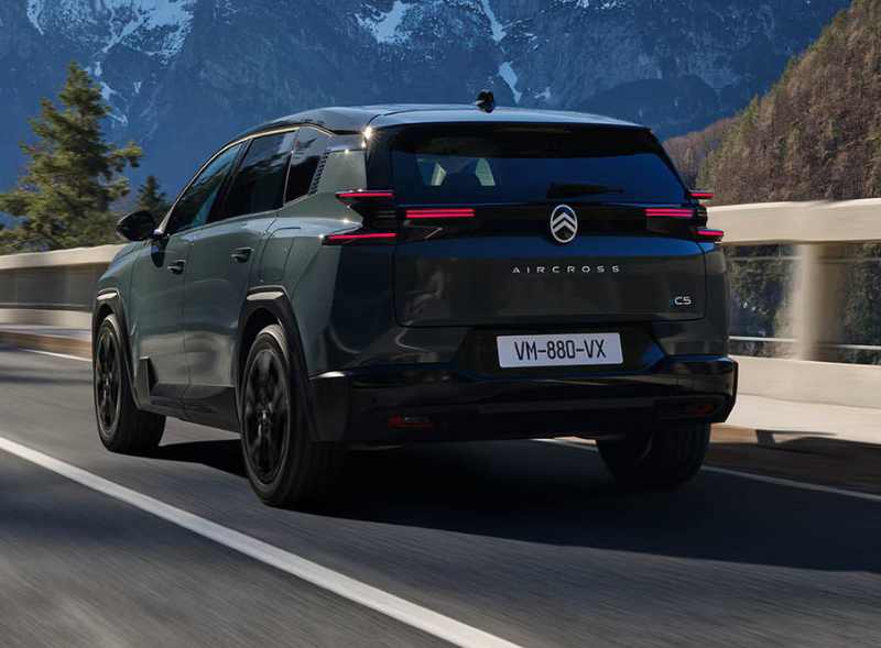 Design posteriore nuova Citroen C5 Aircross