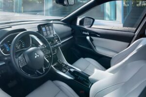 Interni Mitsubishi Eclipse Cross